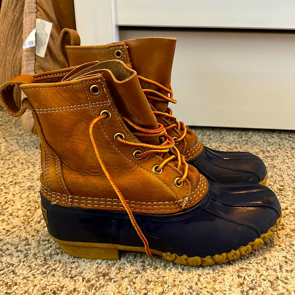 LL Bean women’s Duck Boots